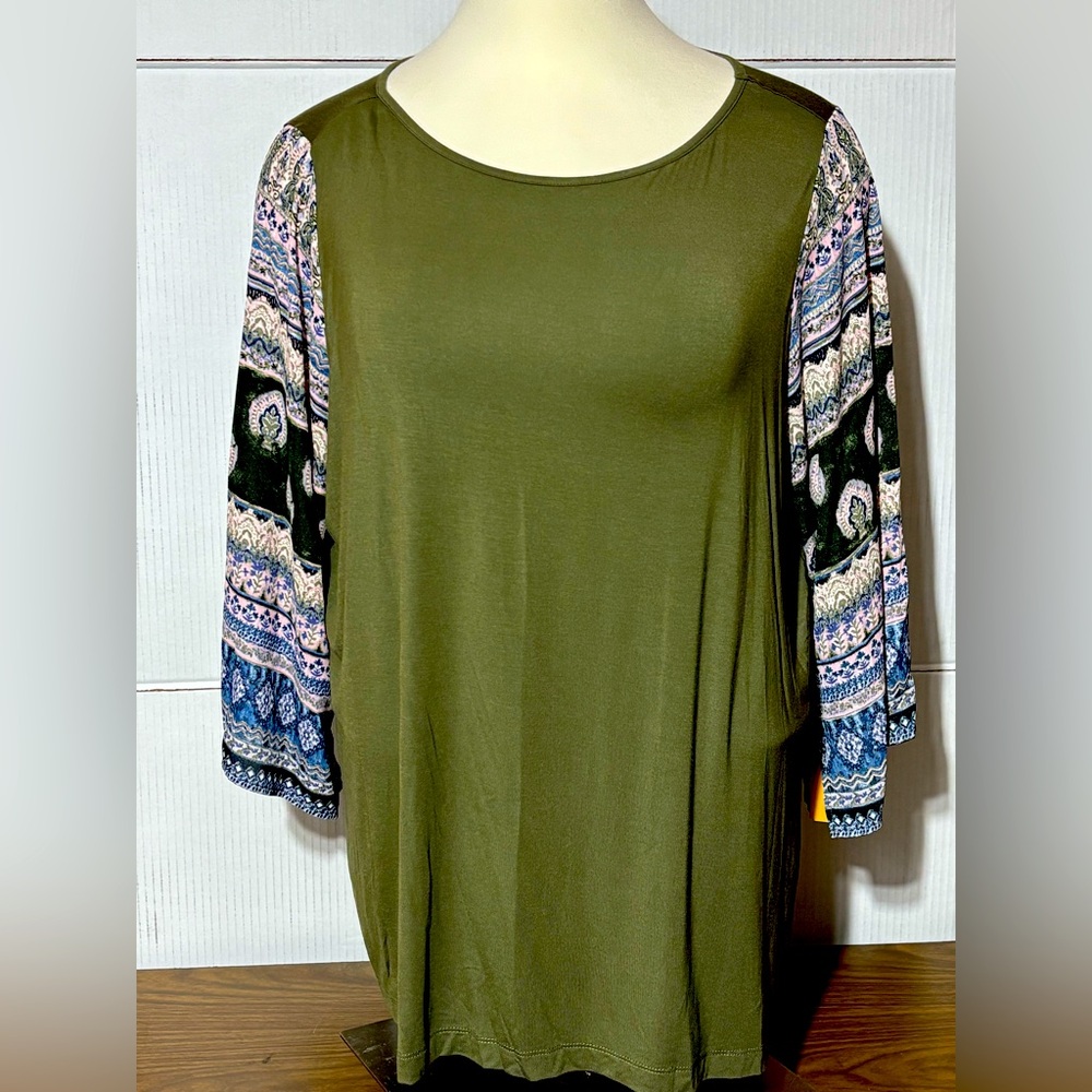 Belle by Kim Gravel 3X Olive Green Women's Top with Patterned Sleeves 30”L